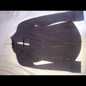 Lululemon define jacket ( looking to trade)